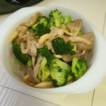 Stir Fry Oyster Mushroom Broccoli | Vegan Friendly | Kids Friendly | 15-minutes | Cook With Me